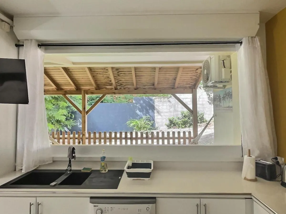 Joli T2 Au Gosier Avec Piscine Parfait Pour Couple Ou Famille, Plage A 5 Min Le Gosier  Le Gosier (Grande-Terre)