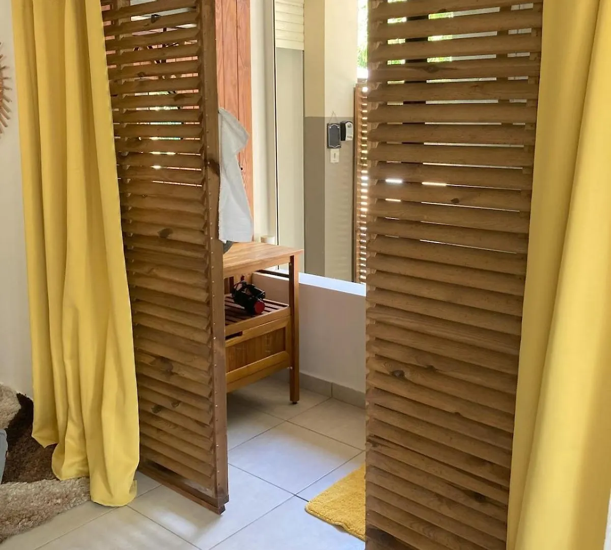 Joli T2 Au Gosier Avec Piscine Parfait Pour Couple Ou Famille, Plage A 5 Min ル・ゴジエ 0*,